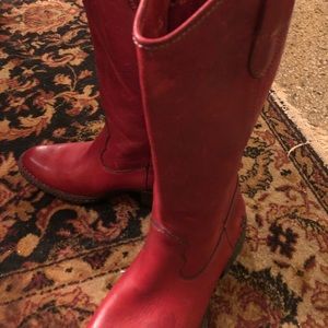 Red Born cowgirl boots!